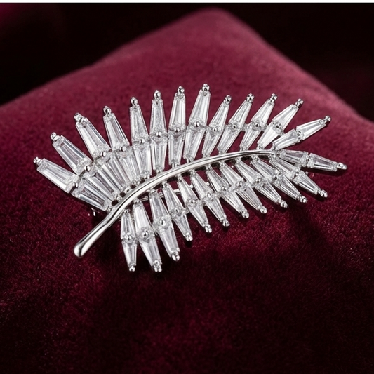 Radiant Leaf 925 Silver Brooch