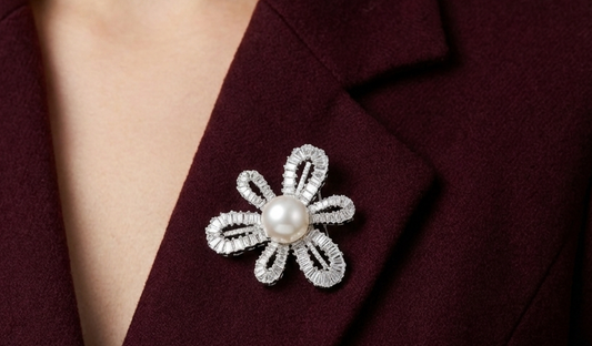 Pearl Blossom 925 Silver Brooch