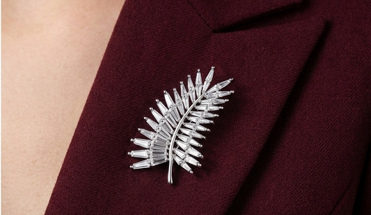 Radiant Leaf  925 Silver Brooch