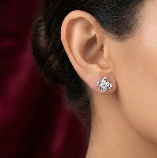 Eternal Swirl 925 Silver Stud