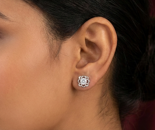 Lace Blossom 925 Silver Stud