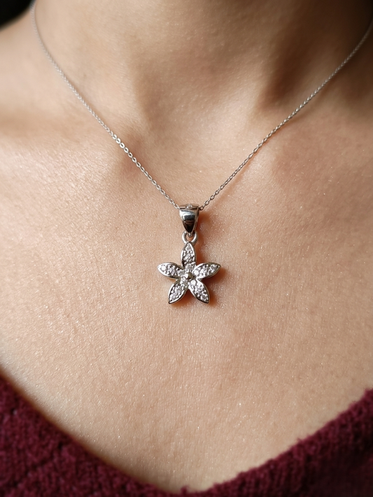 Radiant Starflower 925 Silver Pendant